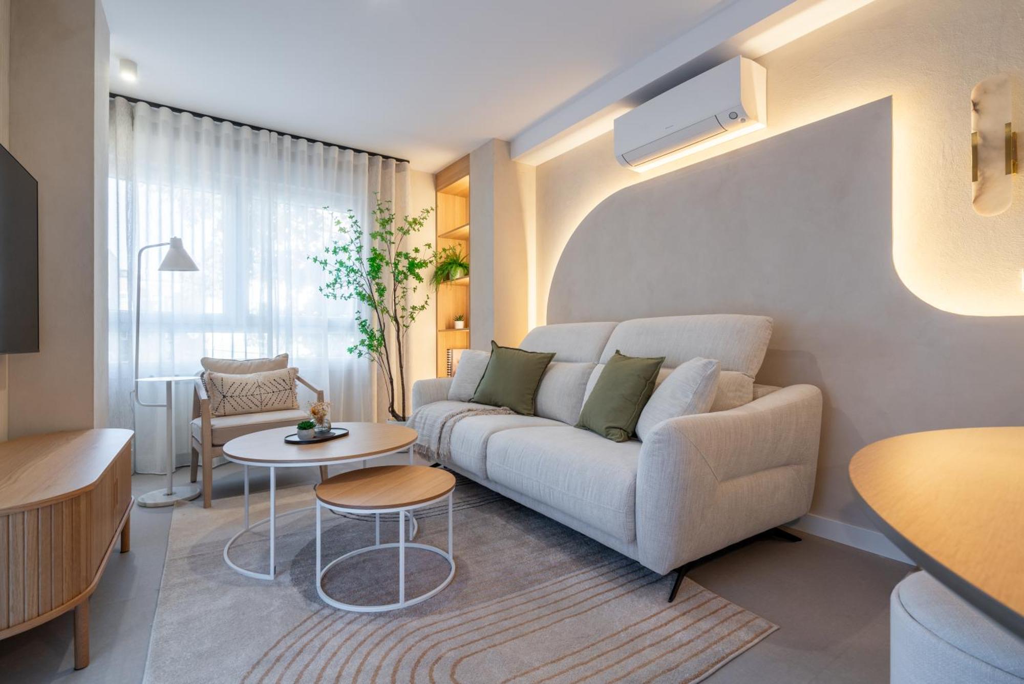 Wow Apartamentos Valladolid Exterior photo